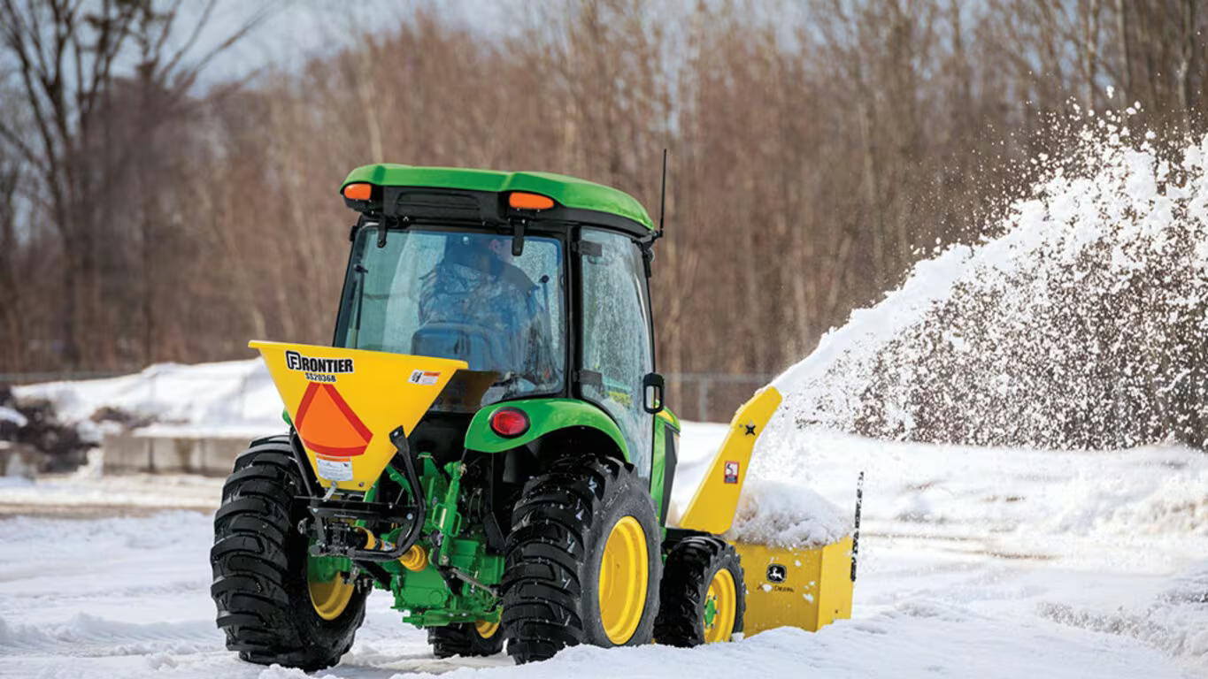 3033r cut snow removal field shot r4d037090 rrd large d9f83c235ab3700ef9a73e4707a0172609a3088c jpg