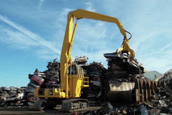 Excavator PC490LC 10 MH 2