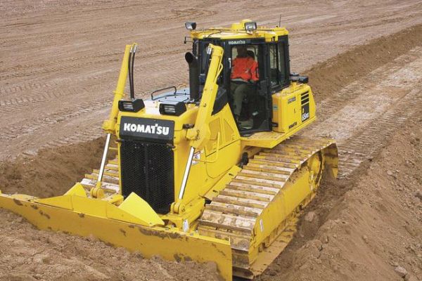 XT445L 5 action Pre Production 6 46