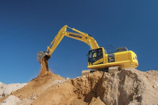 XT445L 5 action Pre Production 6 60