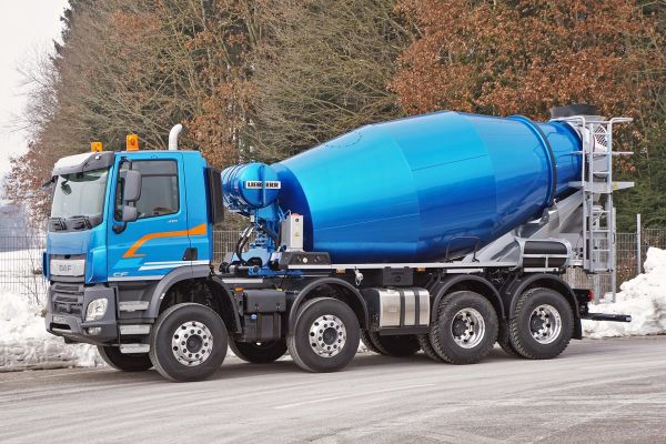 volvo benefits crawler excavator ec950f t4f stagev cn4 bigger machine bigger results 2324x1200