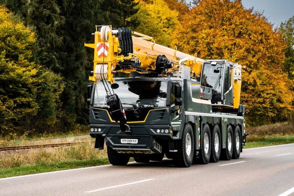 volvo benefits crawler excavator ec950f t4f stagev cn4 bigger machine bigger results 2324x1200