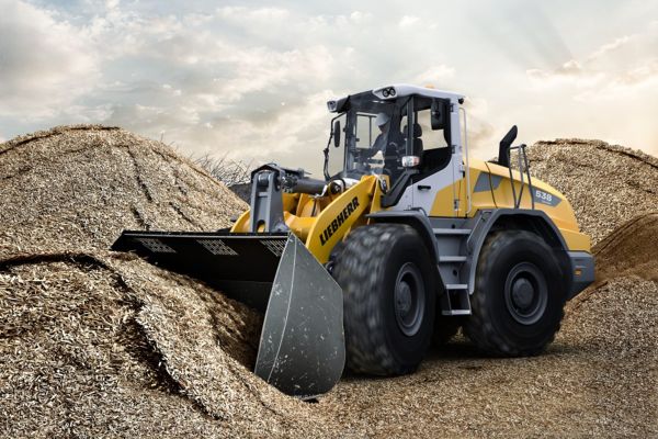 volvo benefits crawler excavator ec950f t4f stagev cn4 bigger machine bigger results 2324x1200