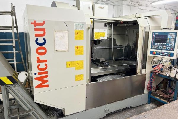CENTRO MECANIZADO MICROCUT VM