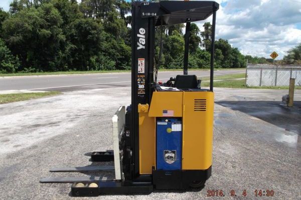2005 yale nr040 three stage electric good used battery and charger outrigg new and used machines for sale the machine market 53658