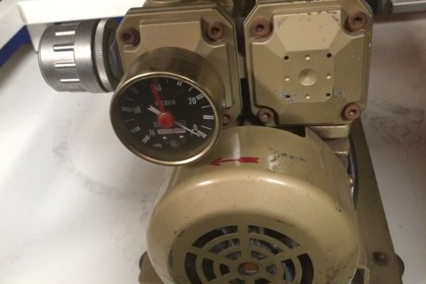vacuum pump orion dry pump new and used machines for sale the machine market 56363